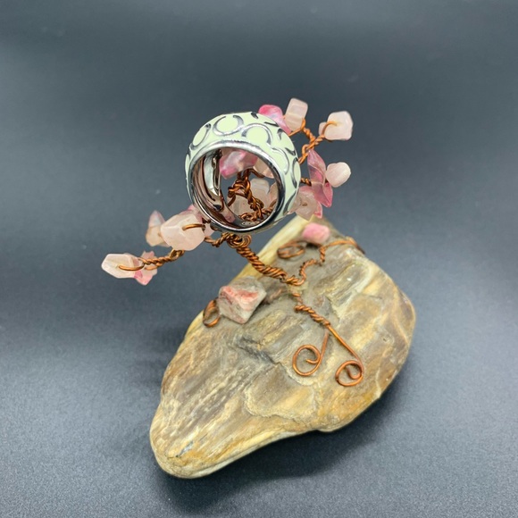 Barely worn size 6 coach domed enamel ring - Picture 4 of 4